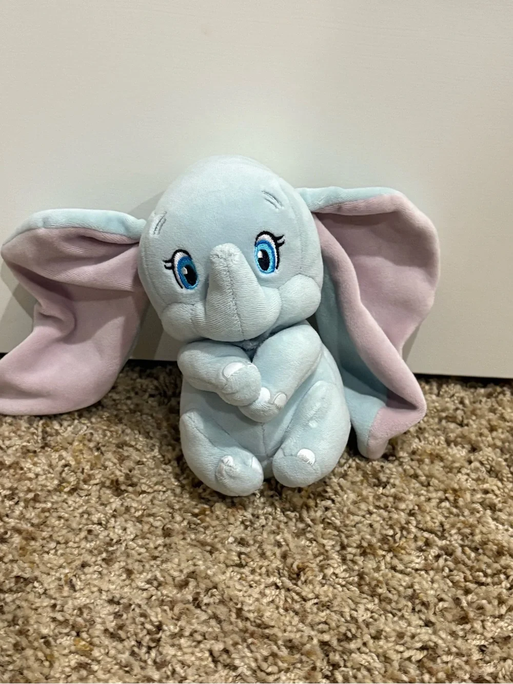 Disney Small Plush Lot (Dumbo & Pooh)